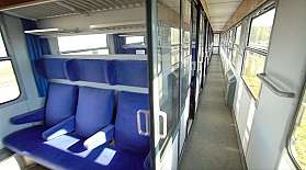 Gang und Abteile im RDC-Sitzwagen 236