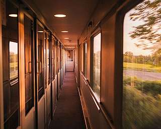 Train access on the BTE AutoReiseZug at sunset