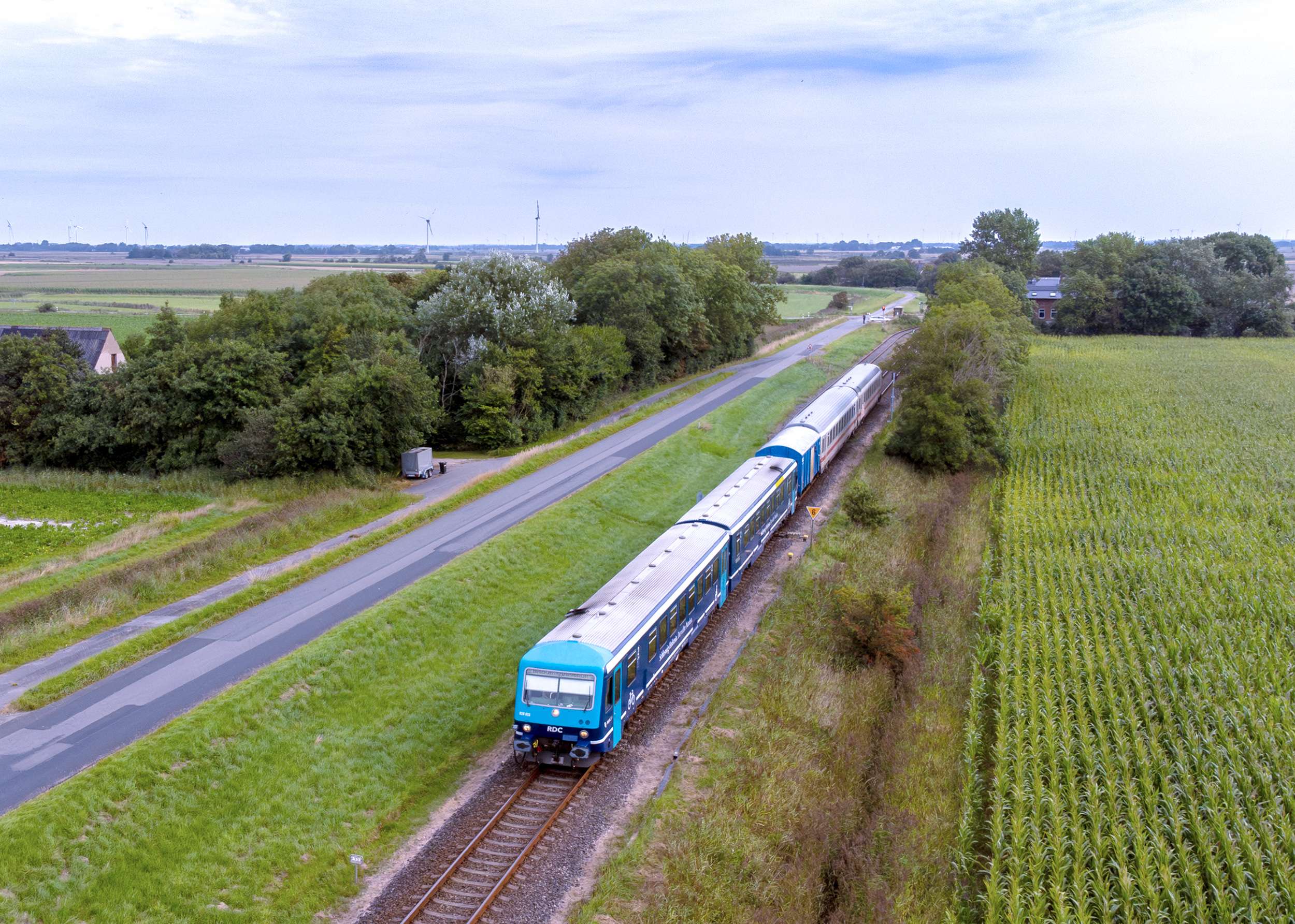 Kurswagen auf der Strecke Niebüll – Dagebüll Mole