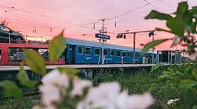 BTE AutoReiseZug am Bahnhof Hamburg-Altona
