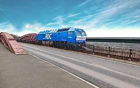 RDC Lok auf der Levensauer Hochbrücke